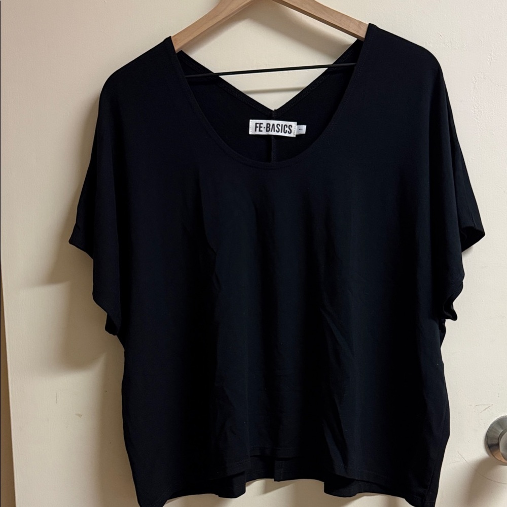 Fighting Eel Basics Women's Black Short Sleeve Tee